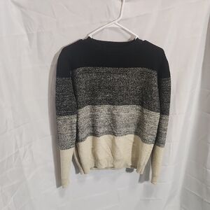 Stylish Men's Crewneck Sweater in Black, Gray, and Cream